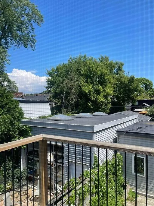 Brand New Luxury 5 Bed Oasis In The Heart Downtown Villa Toronto Canada